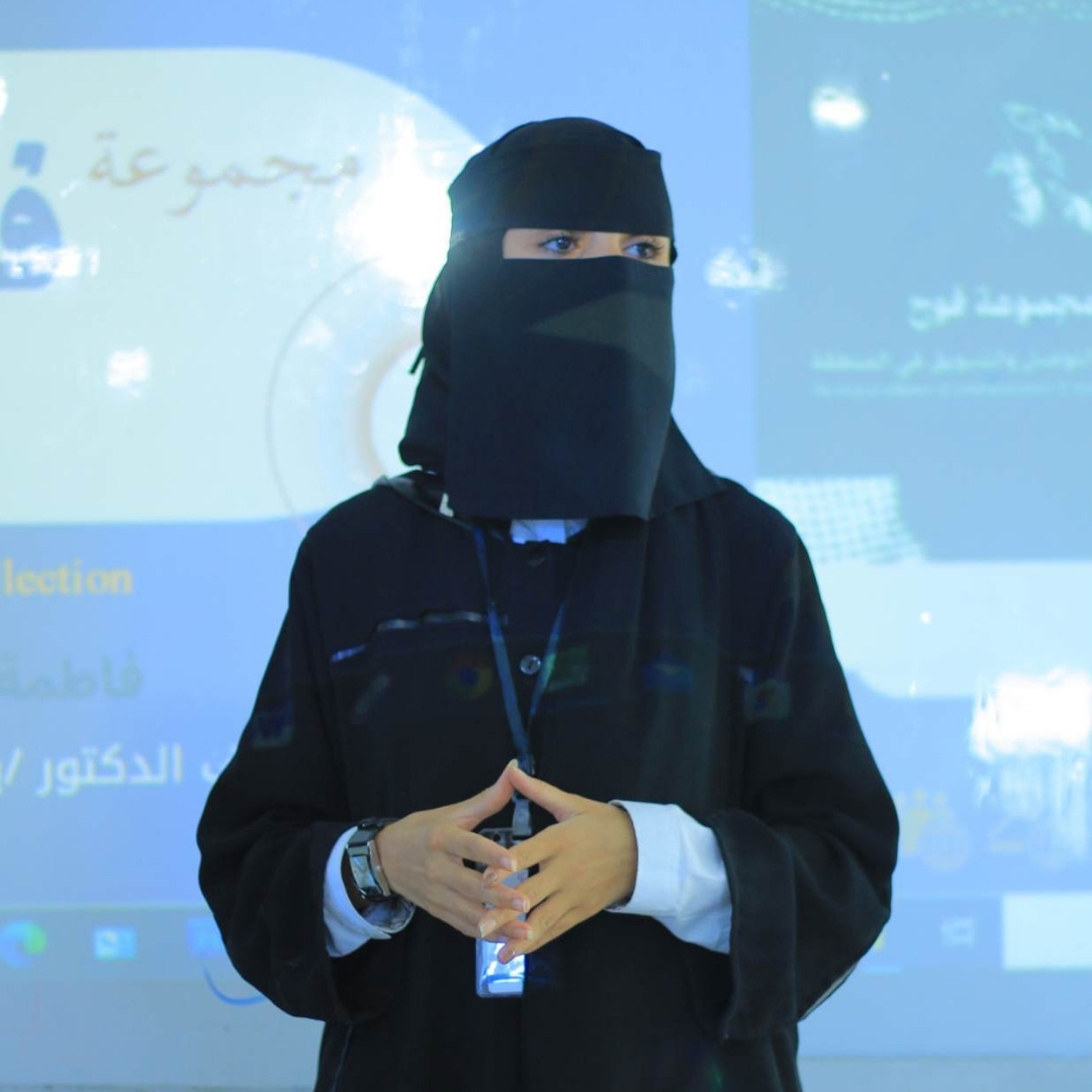 Fatima, an EduRise programme participant and community trainer from Dhamar, Yemen